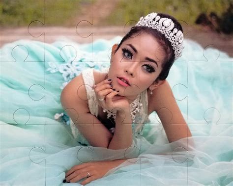 Unique Wedding Guest Book Idea. - Unique Guest Book Puzzle Large Piece