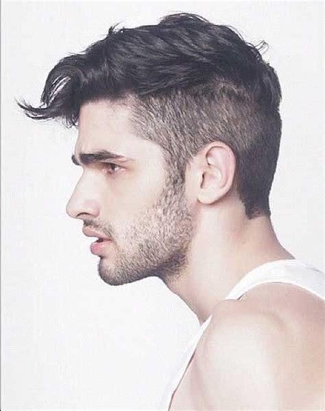 This can be especially difficult when one has thick and wavy the styling. Latest Mens Wavy Hairstyles | The Best Mens Hairstyles ...