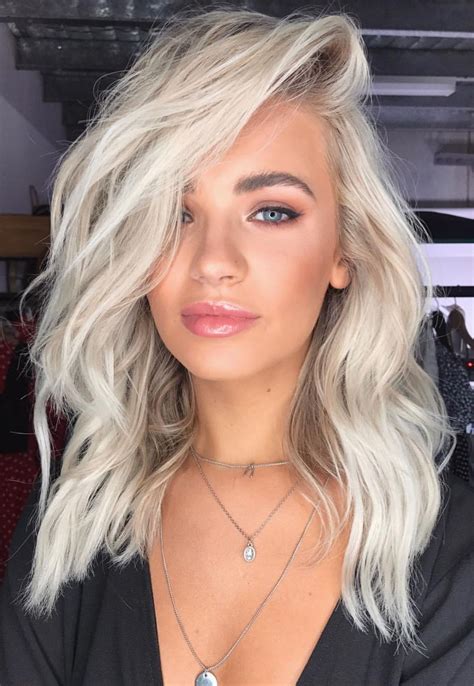 Platinum Silver White Hair Color With Texture And Waves Platinumblonde