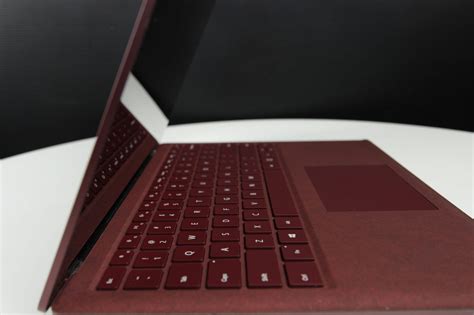 Microsoft Surface Laptop I7 7600u 256gb Ssd 8gb Ram 135 Notebook Pc