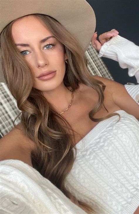 Influencer Alexis Sharkeys Naked Body Found On Road Hours After