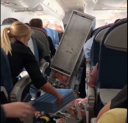 Crazy Turbulence And Injuries As Delta Flight Makes Emergency Landing