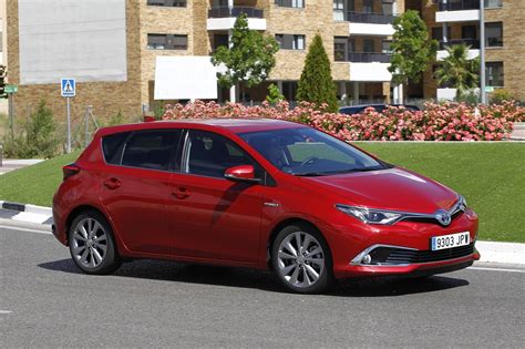 Toyota yaris 2016 specifications & features, equipment and performance. Prueba Toyota Auris Hybrid 2016: el híbrido que deberías ...