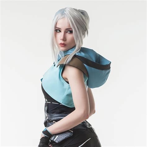 2048x2048 Valorant Jett Cosplay 4k Ipad Air Hd 4k Wallpapers Images