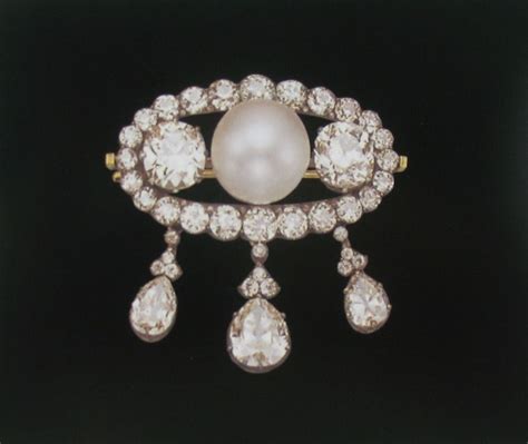 The Romanovs Jewelry Diamond Brooch With A Pearl And Three Mobile