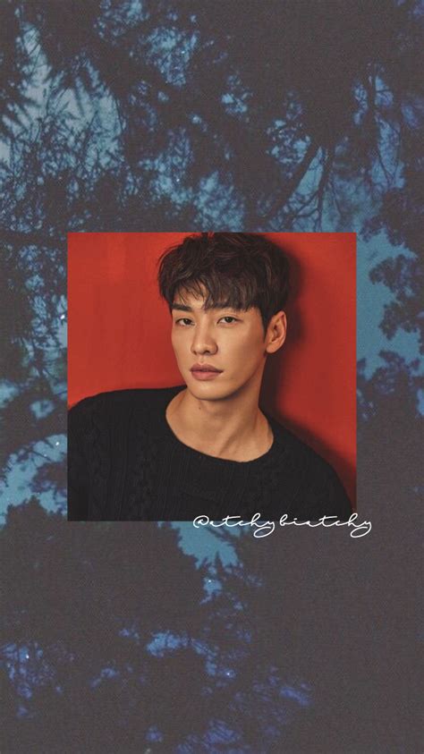After appearing in a couple music videos in 2007, kim young kwang made his acting debut in the 2008. kim young kwang wallpaper | Selebritas