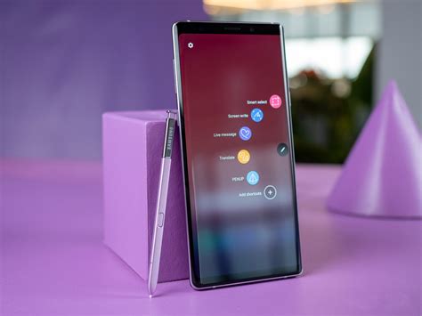 Its most notable features are the extremely thin body, expandable storage and light. Samsung Galaxy Note 9 All Set To Launch On August 22 In India