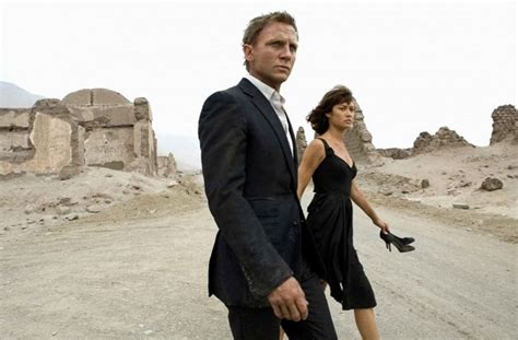 007 Seriál Bond Girls Napříč Bondovkami Totalfilmcz