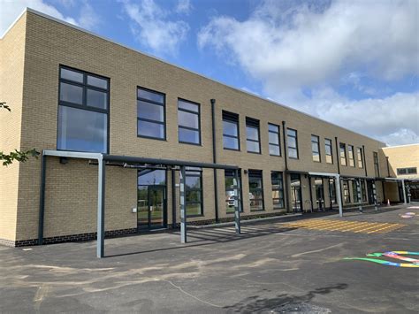 Barton Park Primary School — Rkn Aluminium Ltd