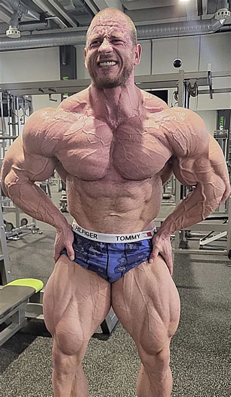 Michal Krizo Is Looking Unreal Days Out From Prague Pro Show