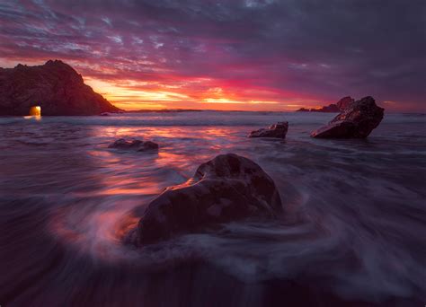 A Blazing Sunset At The Big Sur Keyhole Rock 2048x1478 Nature