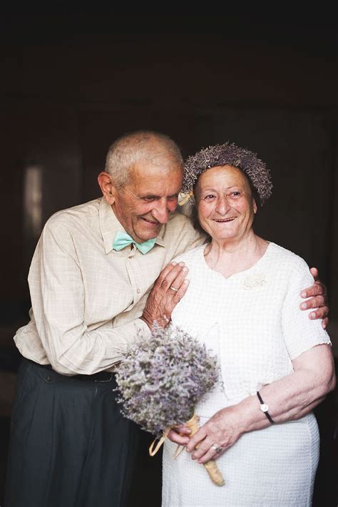 I Photographed An Elderly Couple Getting Married After Spending 55 Years Together Happy Old