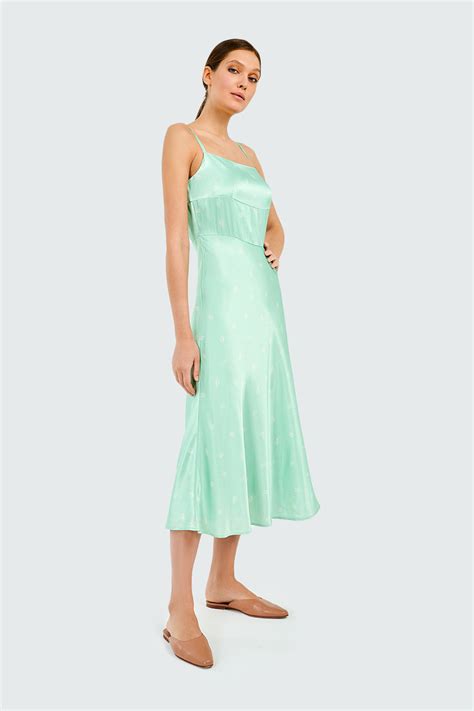 Атласное платье цвет ментол купить в интернет магазине