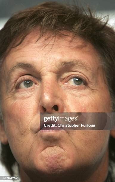 Paul Mccartney Solo Years Photos And Premium High Res Pictures Getty