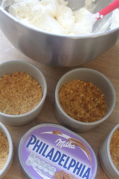 Check out this recipe on real women of philadelphia: Individual Philadelphia with Milka Cheesecakes | Cheesecake recipes, Recipes, Cheesecake recipes ...