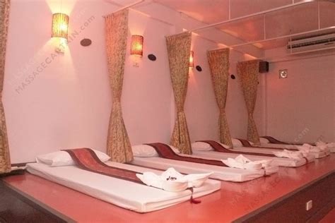 Lucina Massage And Spa Image 2