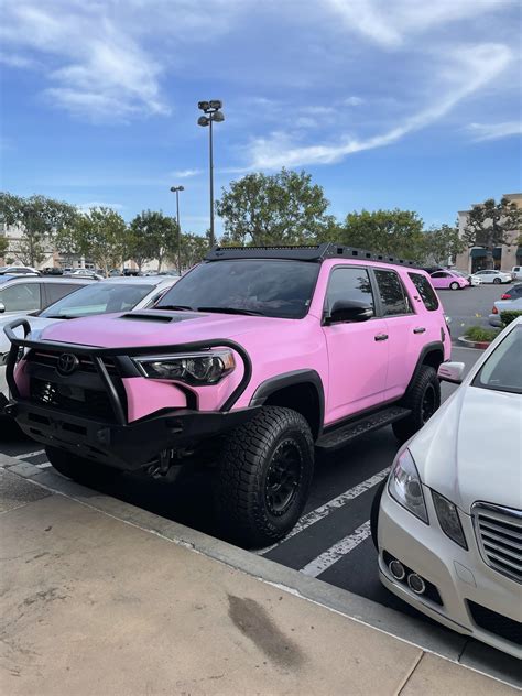 When Your Not The Only Pink Car 😂💗💗🌸 R4runner