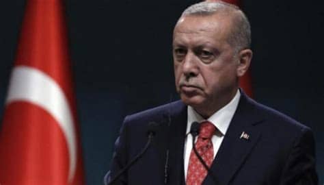 Start by marking ‫رجب طيب أردوغان قصة زعيم‬ as want to read لم أتغير؛ ولكنني تطورت، بهذه الكلمات الموجزة دشَّن رجب طيب أردوغان مرحلة جديدة في مسار حركة الإسلام السياسي. 142 مليون دولار من الخزينة العامة حولها أردوغان لجمعيات ...