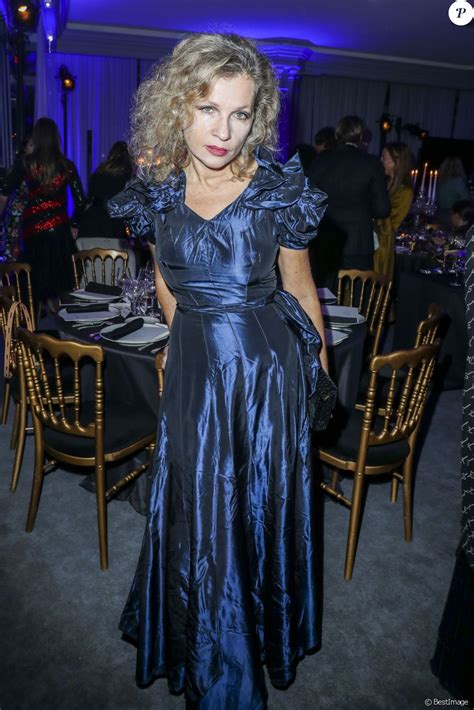 Eva Ionesco Dîner de gala de l association AEM Un Avenir pour les