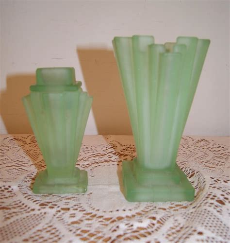 Two Iconic Art Deco Green Frosted Glass Grantham Design Vases Frog By Bagley 1777261476