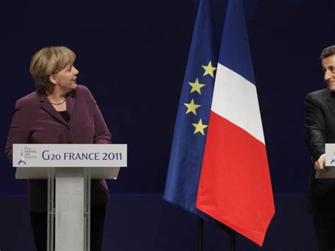 Merkel Y Sarkozy Congelan Las Ayudas A Grecia Hasta El Referéndum