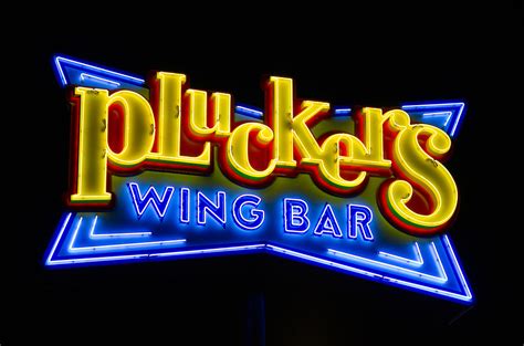 Pluckers Wing Bar Dsc5935 Dave Matthews Flickr