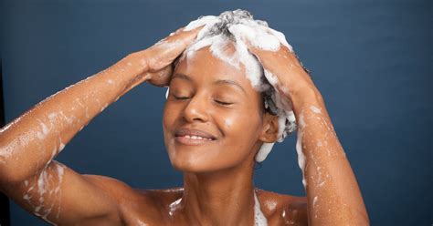 The alkaline nature of this ingredient can disrupt your skin's normal ph if used excessively, and invite further skin damage. Bad Smell - How To Get Rid Of Body Odor, Causes