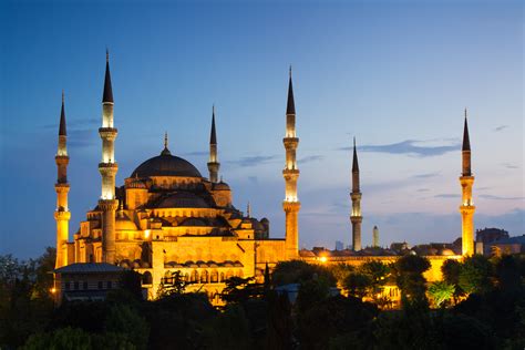 Maybe you would like to learn more about one of these? Blue Mosque - Mosque in Istanbul - Thousand Wonders