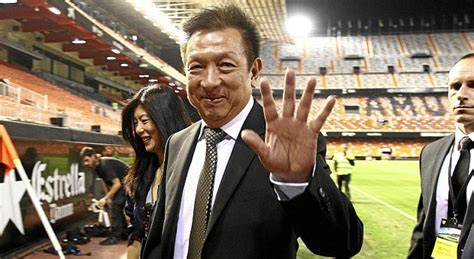 Is there a lot of pressure to be peter lim's daughter? Valencia, lotta al coronavirus: Peter Lim cede due hotel ...