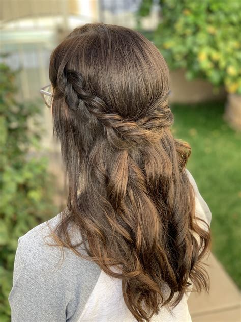 Loose Curls Braided Brunette Hairstyle Updo Braided Hairstyles Hair Styles Hairstyle