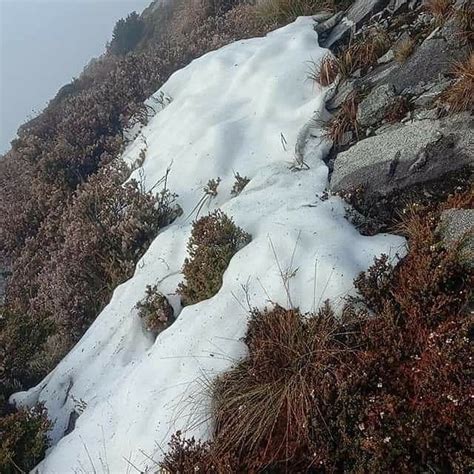 Ramai nak mendaki gunung kinabalu, tapi belum ada pengalaman mendaki ke sana. Salji Di Gunung Kinabalu