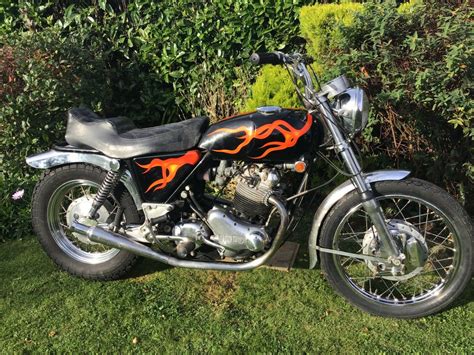 1970 norton commando 750cc triple running restoration barn find bikes