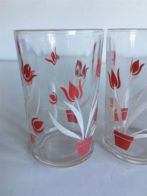 Vintage Swanky Swig Potted Tulip Juice Glasses Set Of Red Etsy