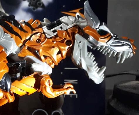 GRIMLOCK Hasbro Voyager Class Dinobot Transformers Movie AOE