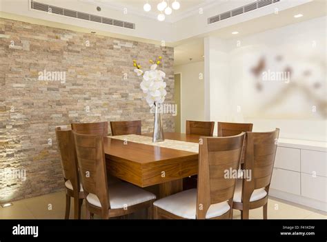 Classic Dining Room Stock Photo Alamy