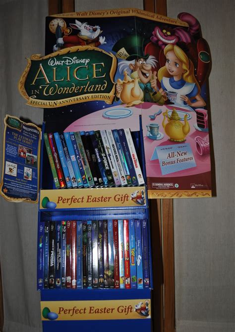 Disney Pixar Fanatics Tim Burtons Alice In Wonderland