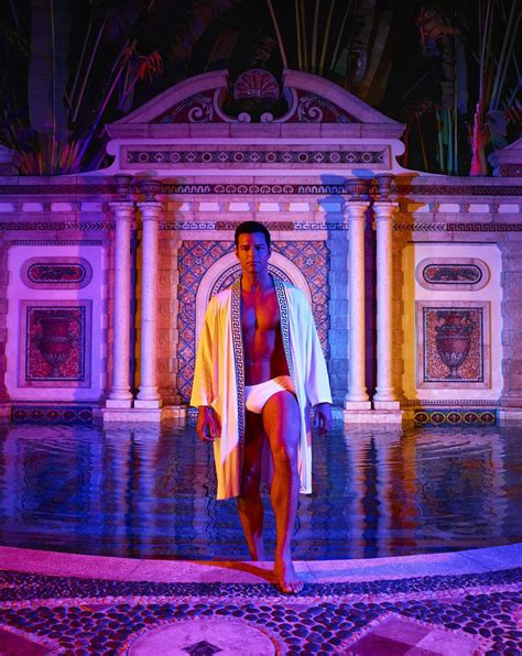 The Assassination Of Gianni Versace Ricky Martin Image 2 38 Gianni Versace American Crime