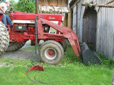 1066 And Case Ih 2250 Loader Farmall Tractors Case Ih
