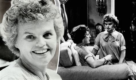 Cat On A Hot Tin Roof Star Madeleine Sherwood Dies Age 93 Celebrity