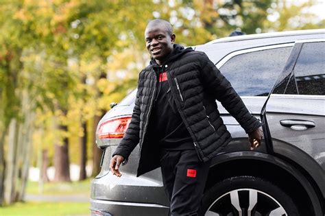 Below is a video of kante's encounter with a chelsea female fan. N'Golo Kante Opens Up About Himself