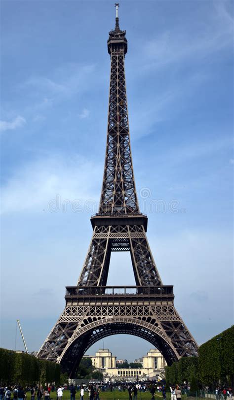Eiffel Tower Side View Stock Photo Image Of High Champ 8134800