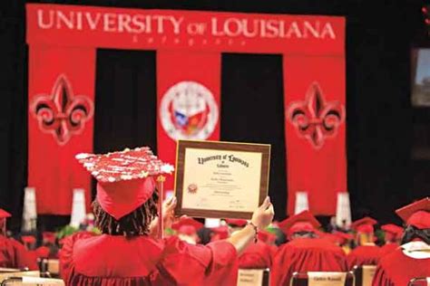 Ul Lafayette Summer Commencement Signals End To Historic Academic Year