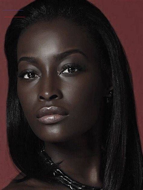 Afrikanischefrauen Beautiful Black Women Dark Skin Women Ebony Beauty