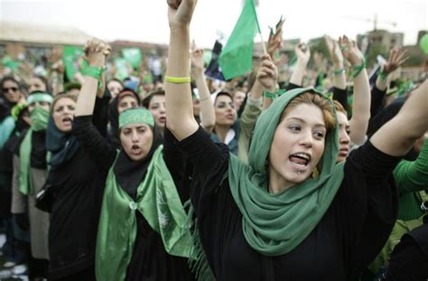 Iranian Green Movement Womens Rights Iranian Women Women Fight