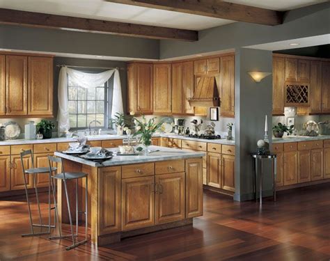 Untuk kabinet pula, material dia sahaja semua semua tu, kos untuk dapur saya rm 7600++. ini cara nak jimat dan kurangkan kos. 11 Pilihan Furnitur dan Aksesori Murah untuk Dekorasi Rumah