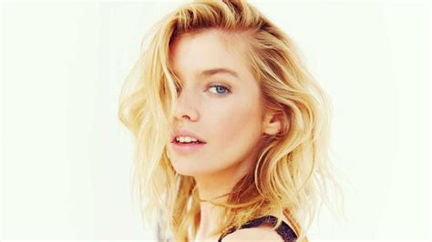 Stella Maxwell Wallpapers Wallpaper Cave