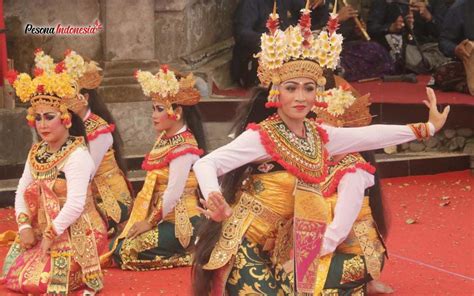 Tarianyang Merupakan Warisan Budaya Bali Ini Memperoleh Pengaruh Dan