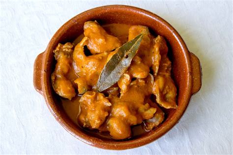 Mollejas de pollo en salsa Receta de cocina fácil y casera en Bon Viveur