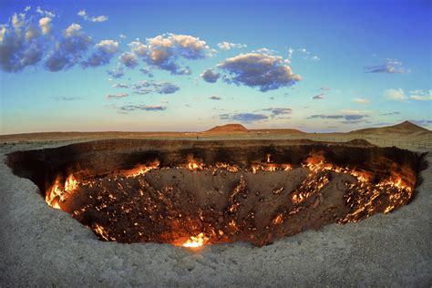 Turkmenistans Leader Wants To Close The Fiery ‘gates Of Hell The