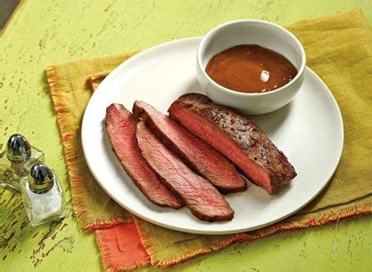 Flat Iron Steaks With Herbed Gravy Publix Recipes Use A Low Carb